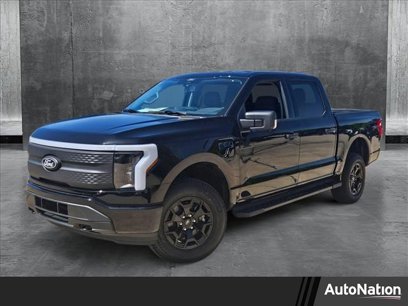 New 2025 Ford F150 Lightning XLT w/ Max Trailer Tow Package