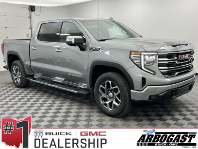 New 2026 GMC Sierra 1500 SLT w/ SLT Premium Package