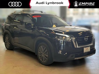 Used 2024 Nissan Pathfinder SL