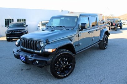 New 2025 Jeep Gladiator Sport