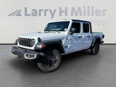 New 2025 Jeep Gladiator Sport