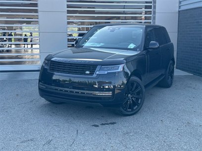 New 2025 Land Rover Range Rover SE