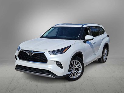 Used 2024 Toyota Highlander Platinum