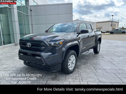 New 2025 Toyota Tacoma SR5