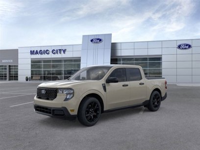 New 2025 Ford Maverick XLT w/ XLT Luxury Package