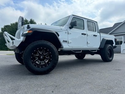 Used 2020 Jeep Gladiator Sport w/ Quick Order Package 24S