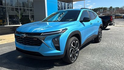 New 2025 Chevrolet Trax RS w/ Driver Confidence Package