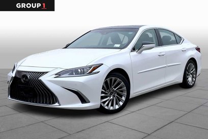 Certified 2019 Lexus ES 350 w/ Luxury Package