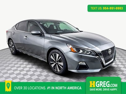 Used 2022 Nissan Altima 2.5 SV