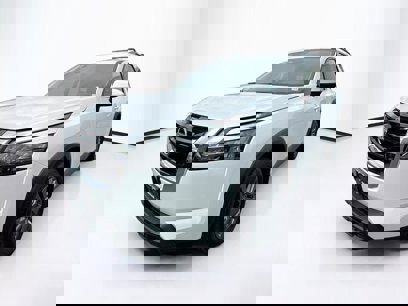 New 2025 Nissan Pathfinder SV