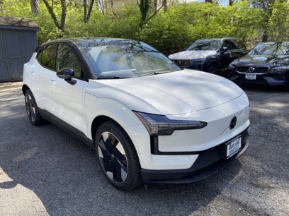 New 2025 Volvo EX30 Ultra w/ Protection Package Premier