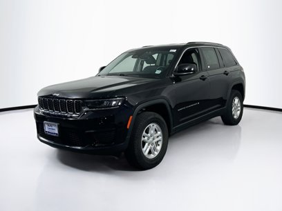 Used 2022 Jeep Grand Cherokee Laredo w/ Luxury Tech Group I