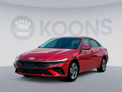 New 2025 Hyundai Elantra Limited