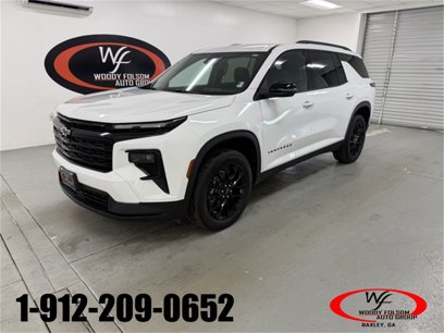 New 2025 Chevrolet Traverse LT w/ Midnight/Sport Edition