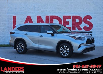 Used 2024 Toyota Highlander XLE