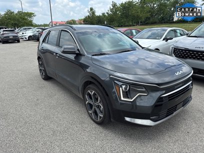 Certified 2024 Kia Niro EX Touring