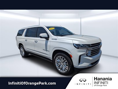 Used 2023 Chevrolet Suburban High Country w/ Premium Package 2
