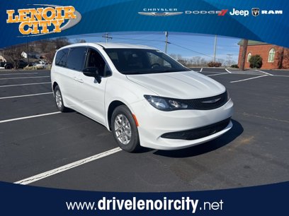 New 2025 Chrysler Voyager LX