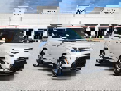 New 2025 Kia Soul S