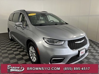 Used 2021 Chrysler Pacifica Touring-L