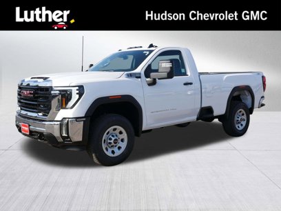 New 2025 GMC Sierra 3500 Pro w/ Convenience Package