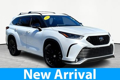 Used 2023 Toyota Highlander XSE