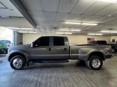 Used 2006 Ford F550 4x4 Crew Cab Super Duty