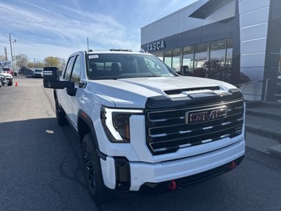 New 2025 GMC Sierra 2500 AT4 w/ AT4 Premium Plus Package