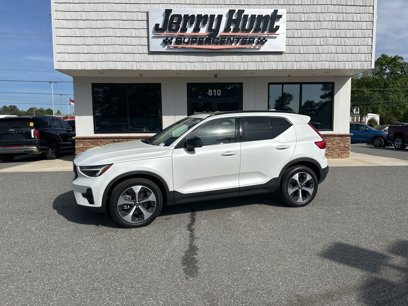 Used 2023 Volvo XC40 B4 Ultimate