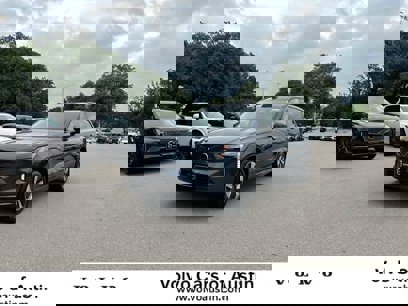 New 2025 Volvo EX90 Plus
