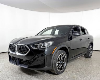 New 2025 BMW X2 xDrive28i w/ Technology Package