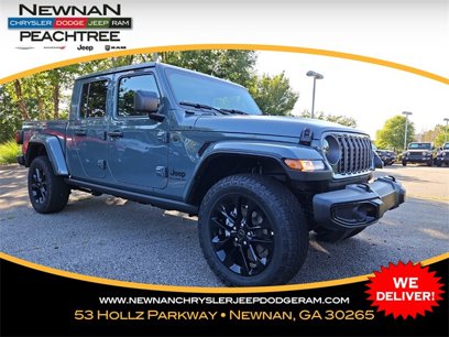 New 2025 Jeep Gladiator Sport