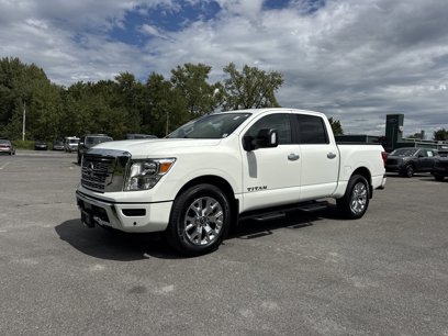 Used 2024 Nissan Titan SV w/ SV Convenience Package