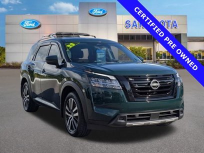 Used 2023 Nissan Pathfinder Platinum