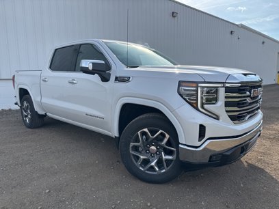 New 2025 GMC Sierra 1500 SLT w/ SLT Convenience Package