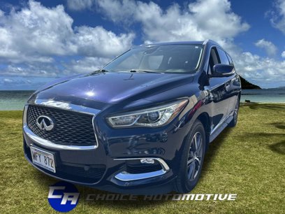 Used 2019 INFINITI QX60 Luxe w/ Essential Package