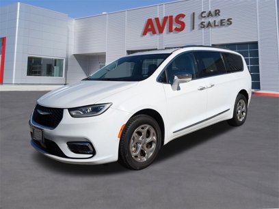 Used 2021 Chrysler Pacifica Limited w/ Premium & Safety Sphere Group