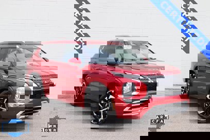 Used 2024 Mitsubishi Outlander 4WD Plug-In Hybrid