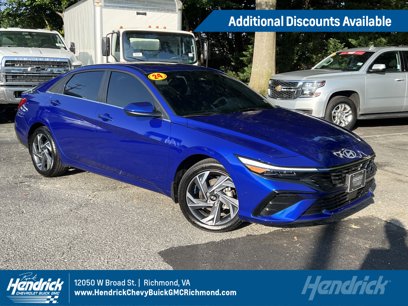 Used 2024 Hyundai Elantra SEL w/ Convenience Package