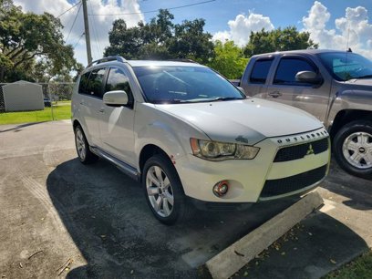 Used 2010 Mitsubishi Outlander XLS