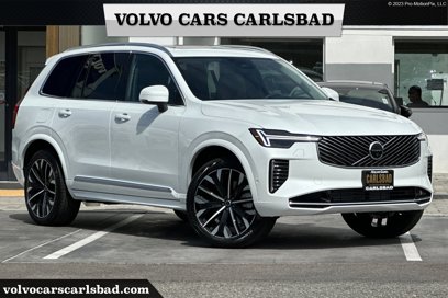 New 2025 Volvo XC90 T8 Plus