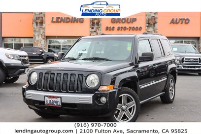 Used 2009 Jeep Patriot Limited w/ Sun/Sound Group