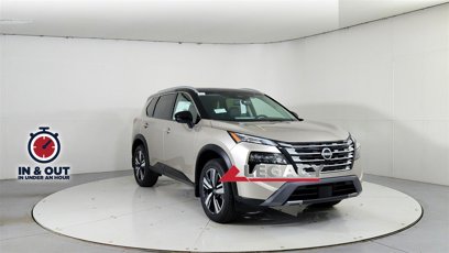 New 2025 Nissan Rogue SL w/ SL Premium Package