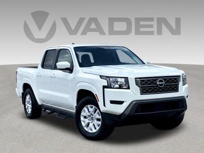 Used 2022 Nissan Frontier SV w/ Technology Package