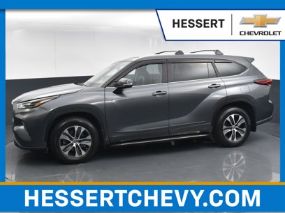 Used 2023 Toyota Highlander XLE