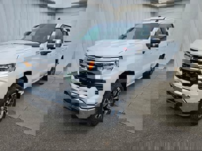 New 2025 Chevrolet Silverado 1500 LT