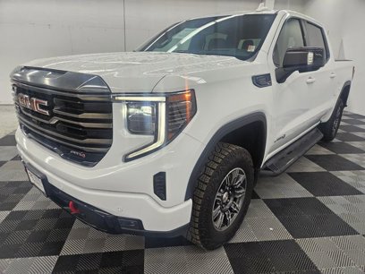 Used 2024 GMC Sierra 1500 AT4 w/ Technology Package