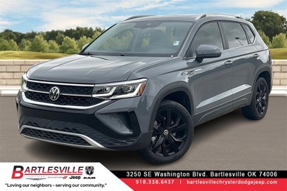 Used 2022 Volkswagen Taos SEL w/ Panoramic Sunroof Package