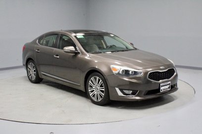 Used 2014 Kia Cadenza Premium w/ Luxury Package