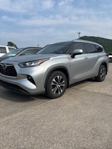 Used 2020 Toyota Highlander XLE